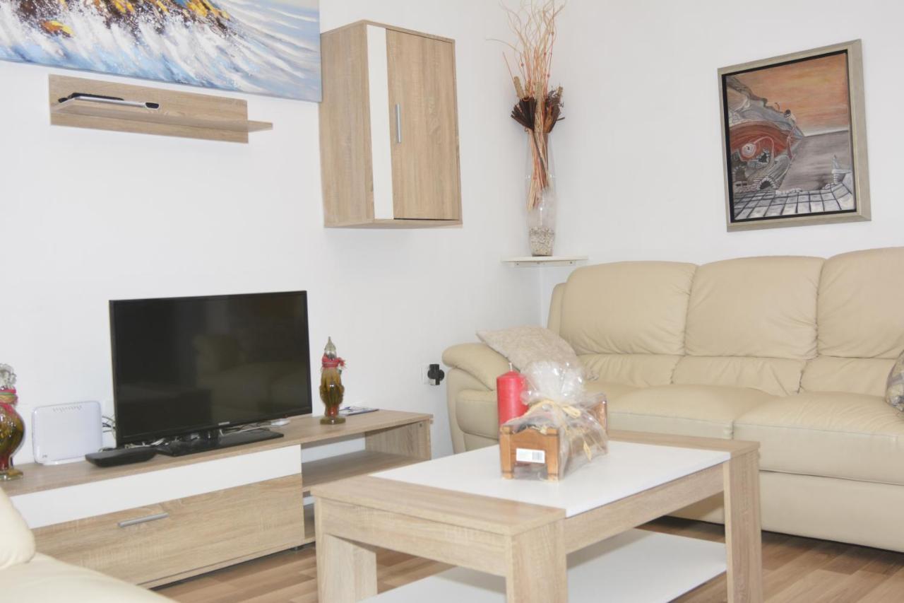 Apartment Lana Сень Экстерьер фото